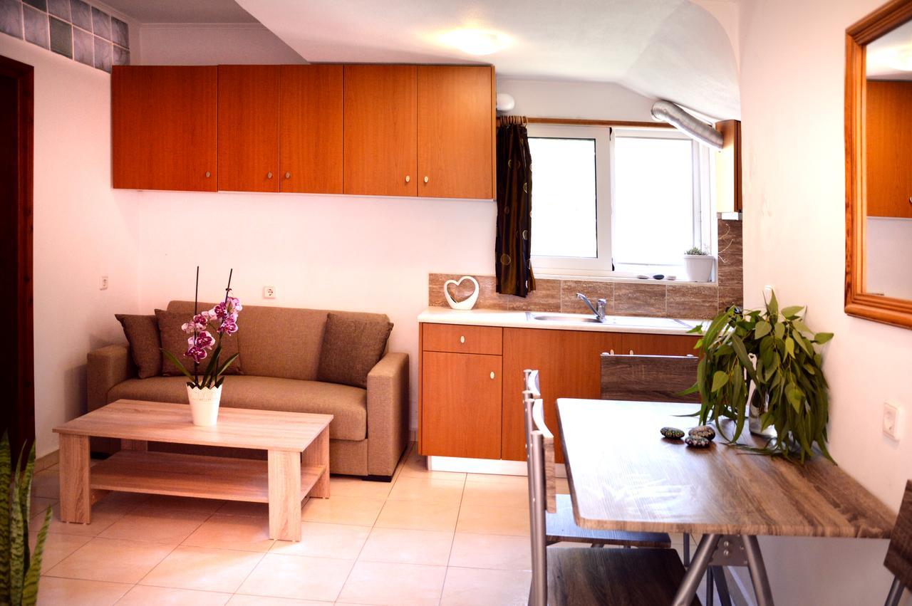Sky-Line Apartments Afantou Exterior photo